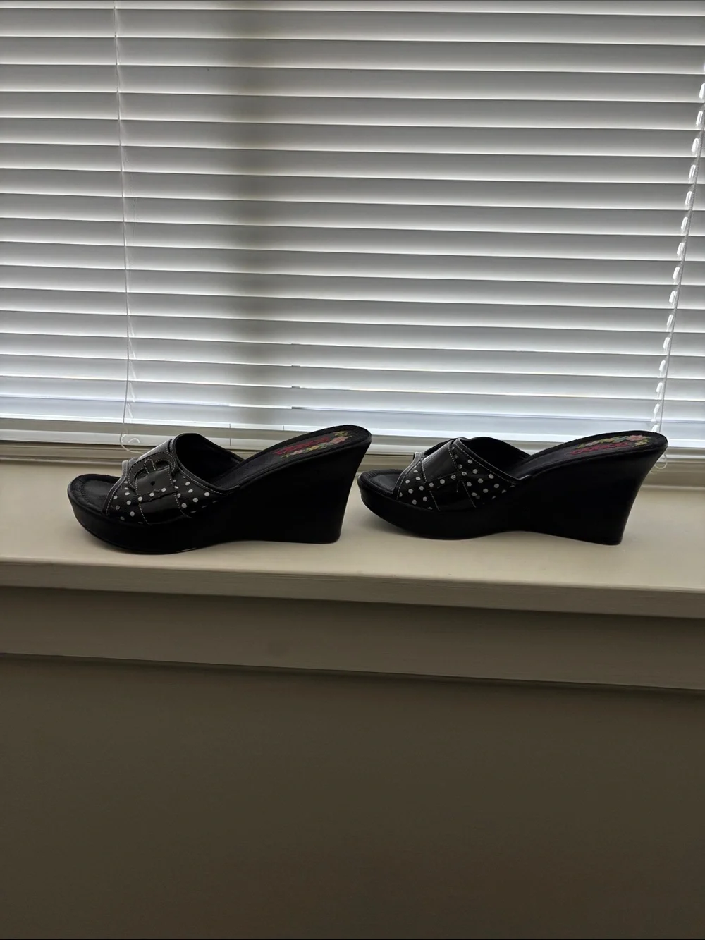 BONGO Black Studded Wedge Slide Sandals